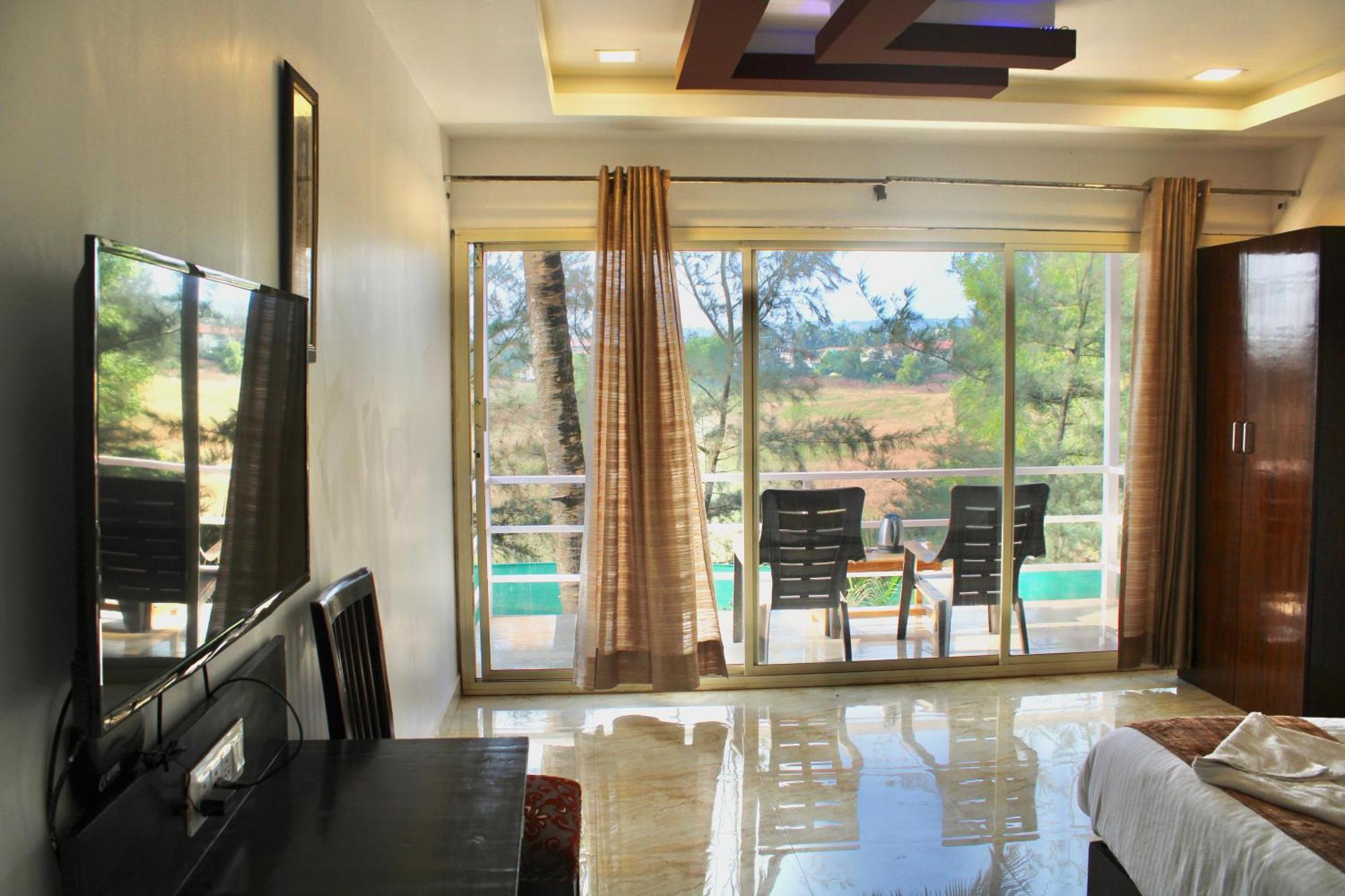 Arabian Sea Beach Resort Morjim Luaran gambar